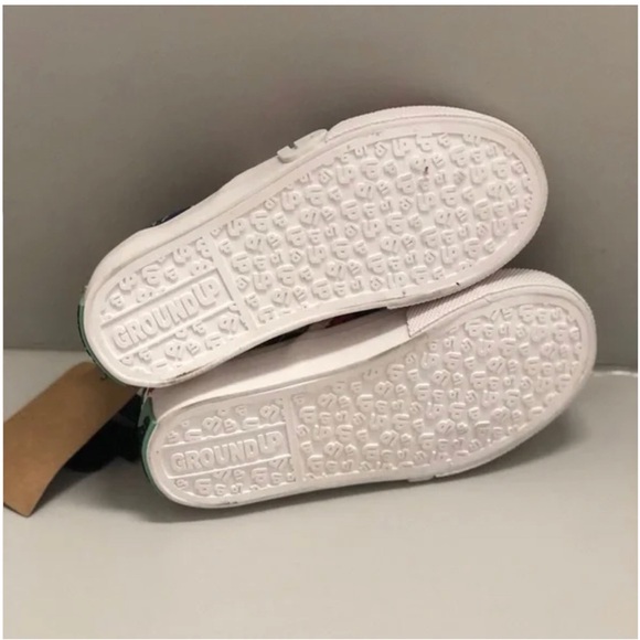 NWT. Ground Up Disney’s The Little Mermaid slip on Canvas shoes size 11 toddler - Picture 6 of 6